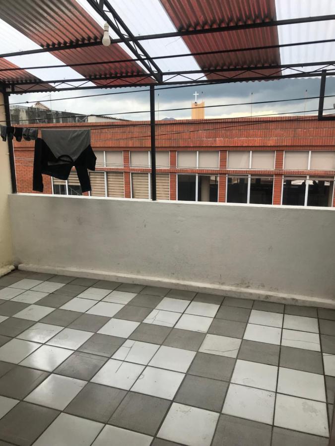 Quarto em Acomodações Particulares Camry Backpackers佳美背包客旅馆 *